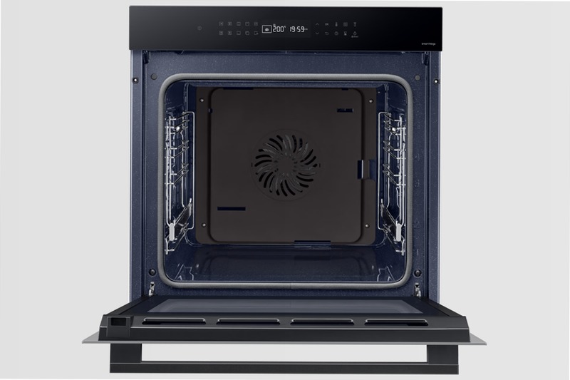 Forno Multifunzione Samsung Serie 4 NV7B4040VBW 76 A Bianco