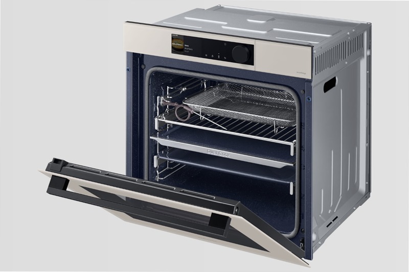 Forno BESPOKE Vapore Dual Cook Steam Serie 6 76 A Beige