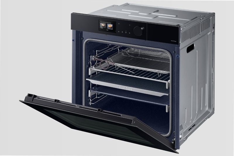Forno a vapore Samsung BESPOKE Dual Cook Steam™ Serie 7 76L NV7B7997ABK NV7B7997ABK/U5 | Samsung Italia 76 Nero