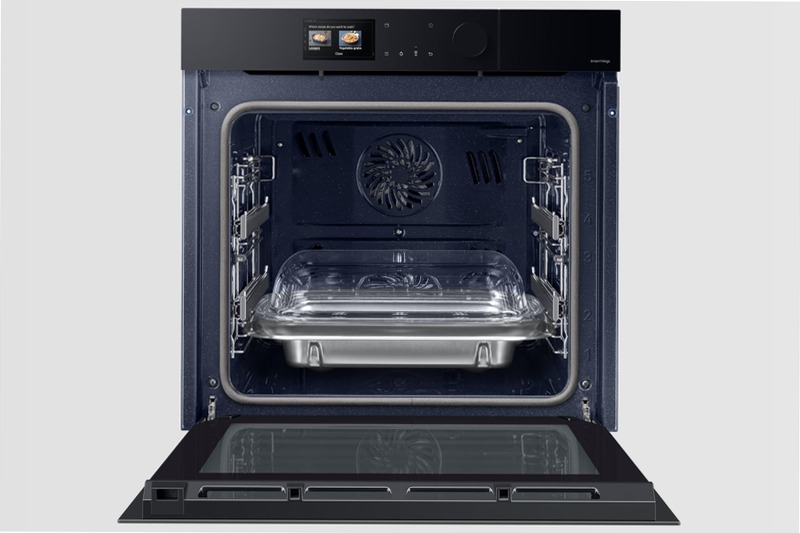Forno a vapore Samsung BESPOKE Dual Cook Steam™ Serie 7 76L NV7B7997ABK NV7B7997ABK/U5 | Samsung Italia 76 Nero