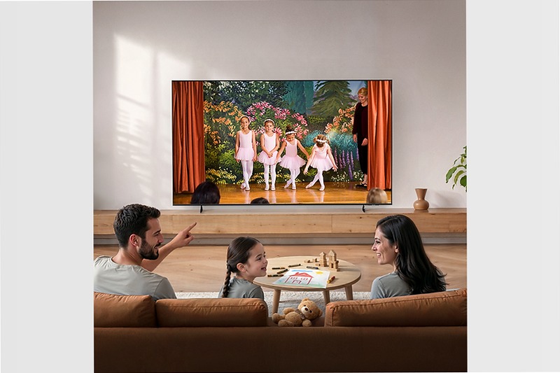 43" Crystal UHD U7000H 4K Smart TV Nero