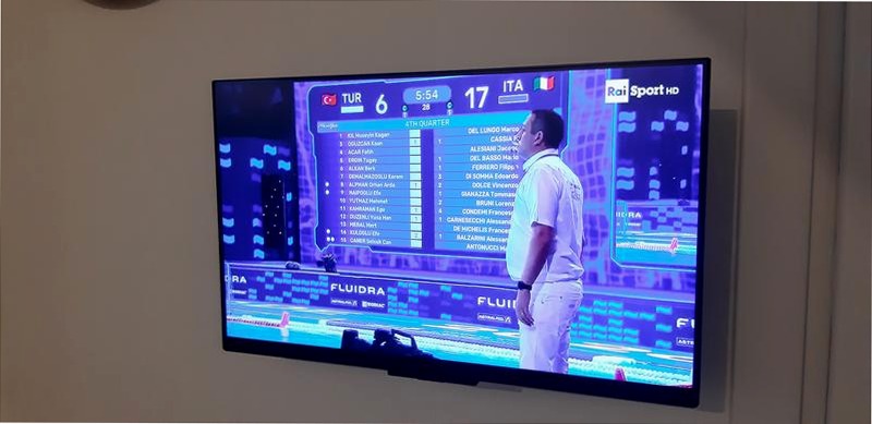 40" Full HD F6000F Smart TV Nero
