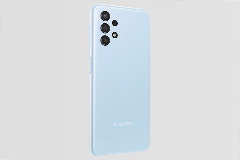 Galaxy A13 - Schermo 6.6 pollici e sistema fotocamera quadruple 6.6" 4GB 8GB Blu