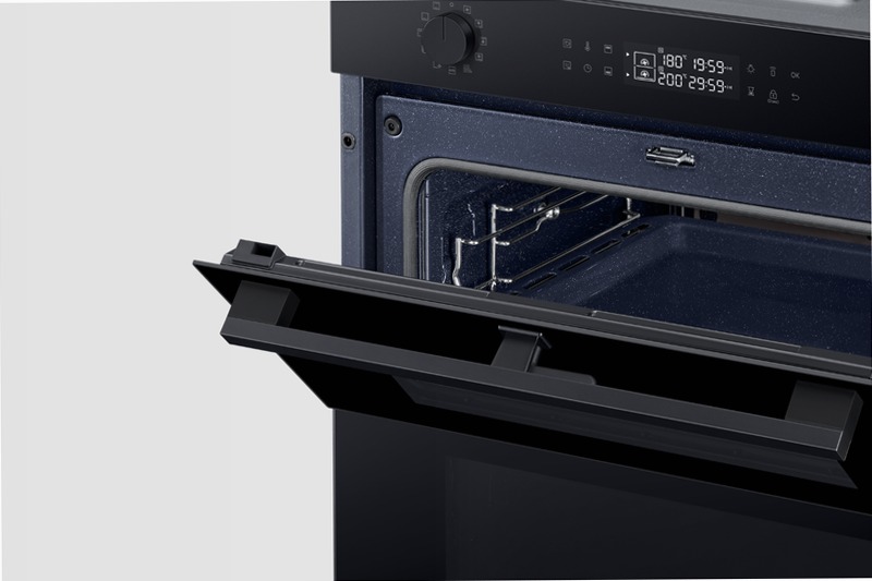 Forno Samsung Dual Cook Flex™ Serie 4 76L NV7B4540VBK 76 A Nero