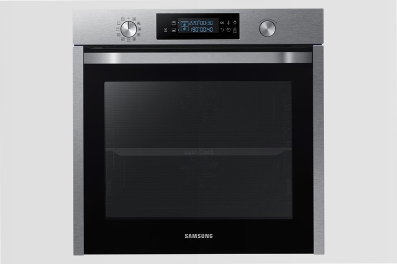 Forno Dual Cook NV75K5571RS | Samsung IT 75 A Nero