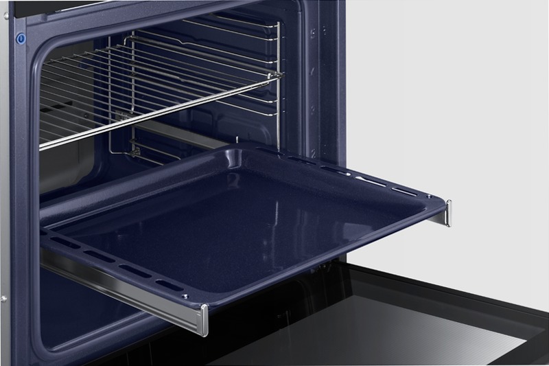 Forno Multifunzione Serie Avant NV75K2340RB | Samsung IT 70 A Nero