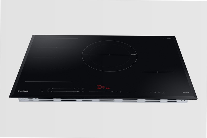 Piano a Induzione Samsung NZ84C6057KK/U1 Nero D