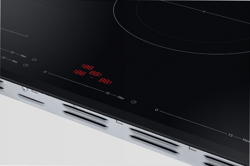 Piano a Induzione Samsung NZ84C6057KK/U1 Nero D
