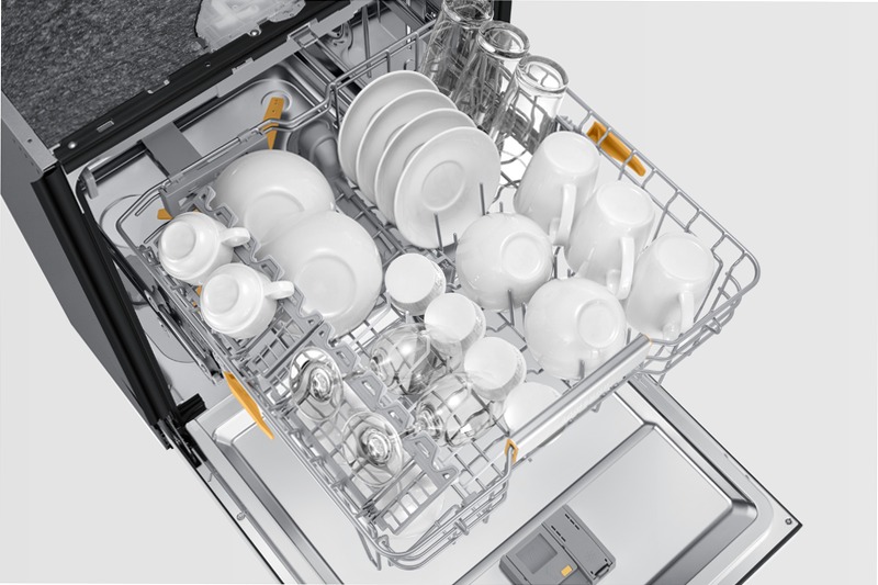 Lavastoviglie Samsung Serie 6 JetClean DW60DG790B00 A 14 Bianco Incasso