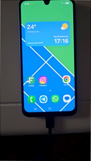 Galaxy A17 5G: Sfoglia con Stile e Connessione 5G 8GB Grigio