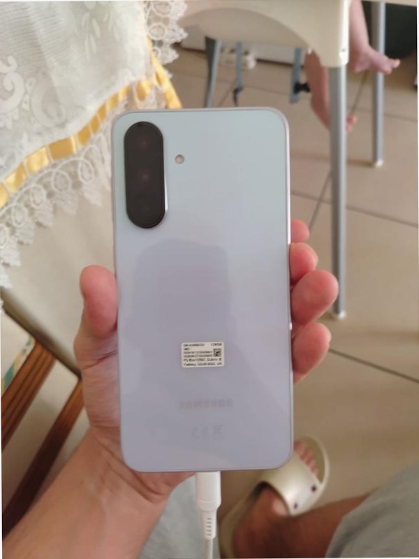 Galaxy A36 5G - Sfoglia con Stile 6.7" 8GB
