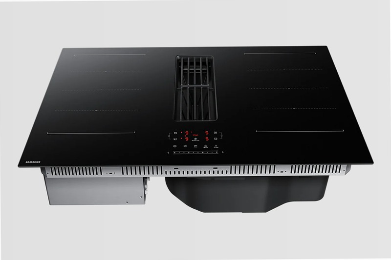 Piano cottura a induzione con Cappa Integrata Samsung CC90H84JADUR Nero