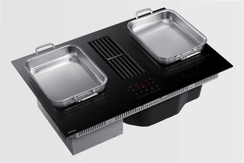 Piano cottura a induzione con Cappa Integrata Samsung CC90H84JADUR Nero