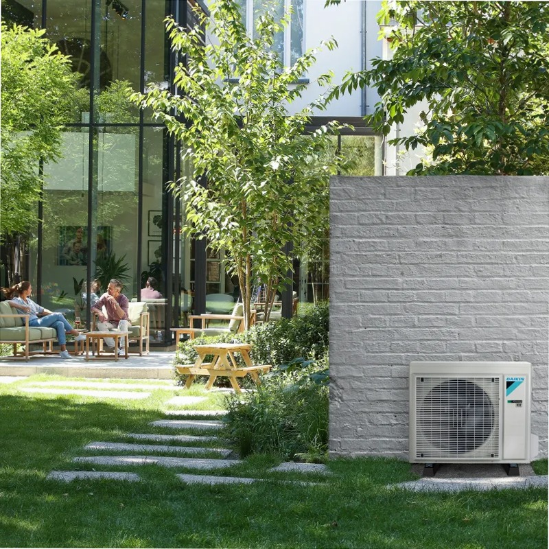 Climatizzatori Daikin canalizzabili da controsoffitto Climatizzatori canalizzabili da controsoffitto A