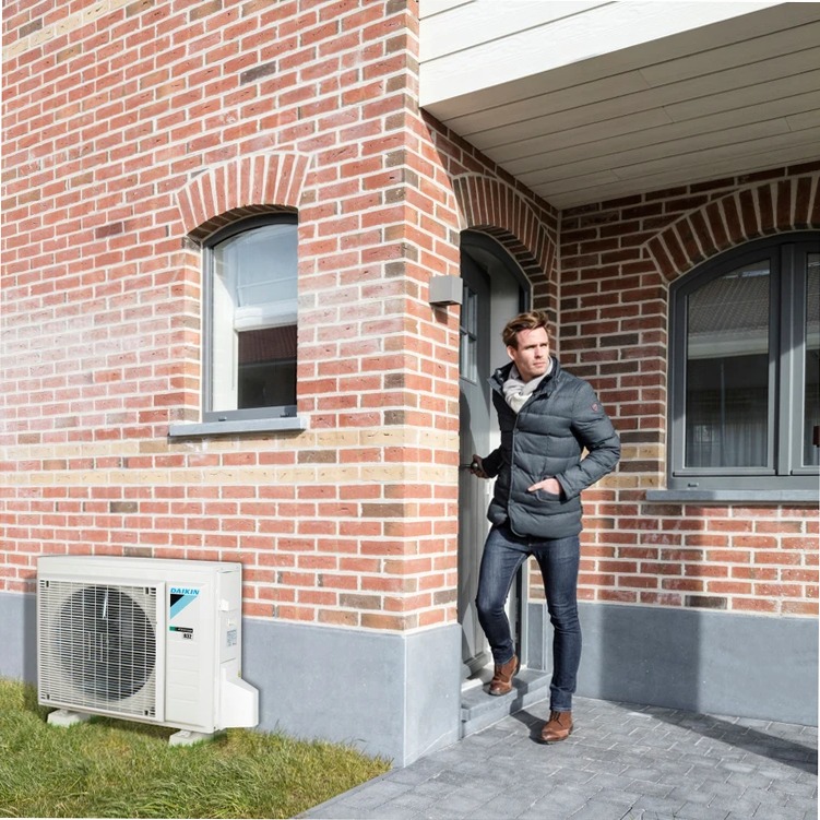 Daikin Altherma 3 R ECH₂O A