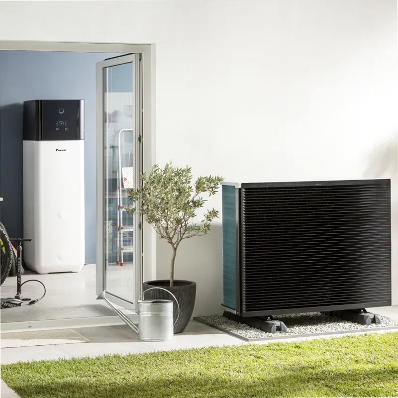 Daikin Altherma 3 R MT ECH2O A Acqua Riscaldamento + raffrescamento