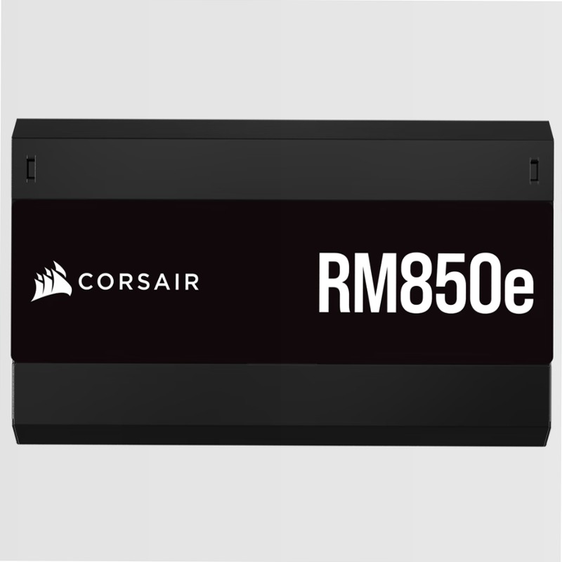 Alimentatore ATX RMe Series™ RM850 interamente modulare e a bassa rumorosità