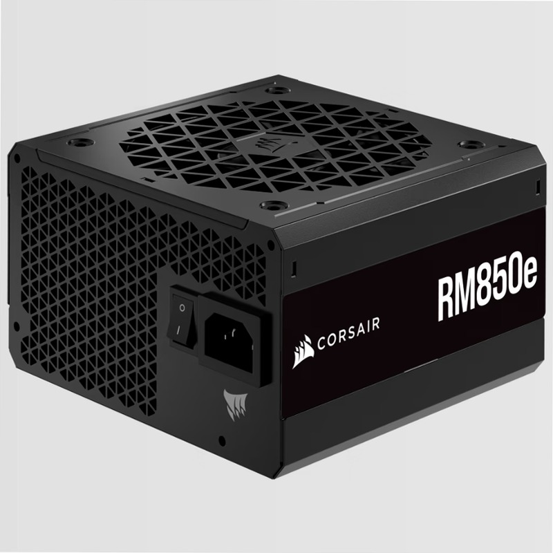 Alimentatore ATX RMe Series™ RM850 interamente modulare e a bassa rumorosità