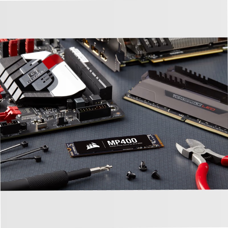 Unità SSD M.2 PCIe NVMe MP400 da 4 TB