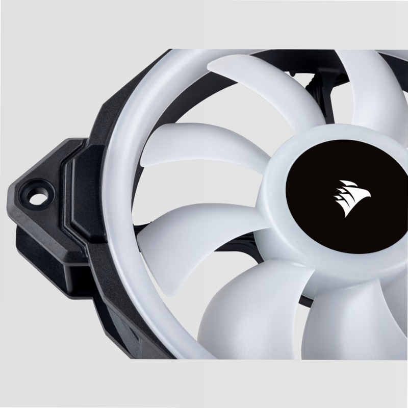 Ventola LL120 RGB da CORSAIR
