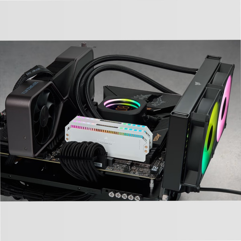 CORSAIR DOMINATOR PLATINUM RGB 32GB