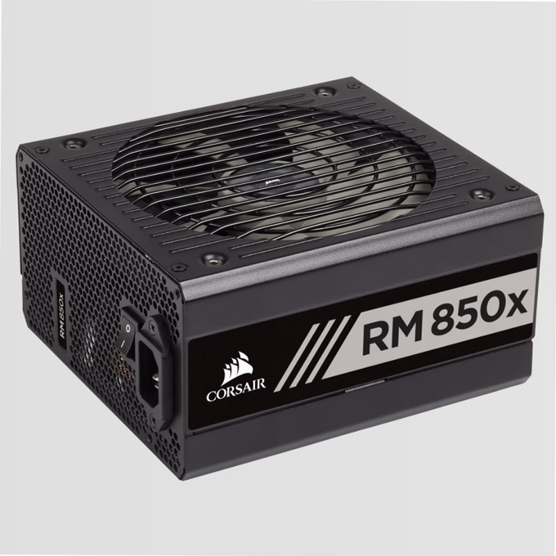 Alimentatore RM850x Series™ da 850 Watt