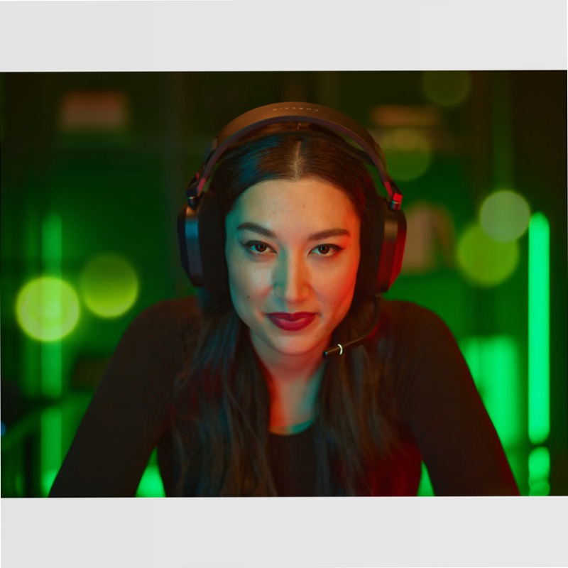 Cuffia gaming con microfono premium HS80 RGB WIRELESS con audio spaziale — Carbonio