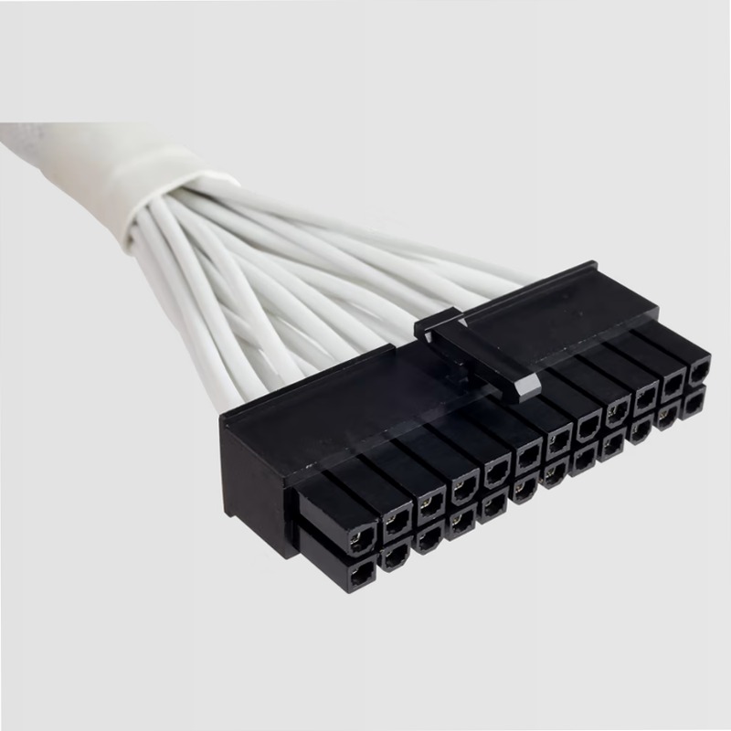 Alimentatore RM750x White Series™ - 80 PLUS® Gold