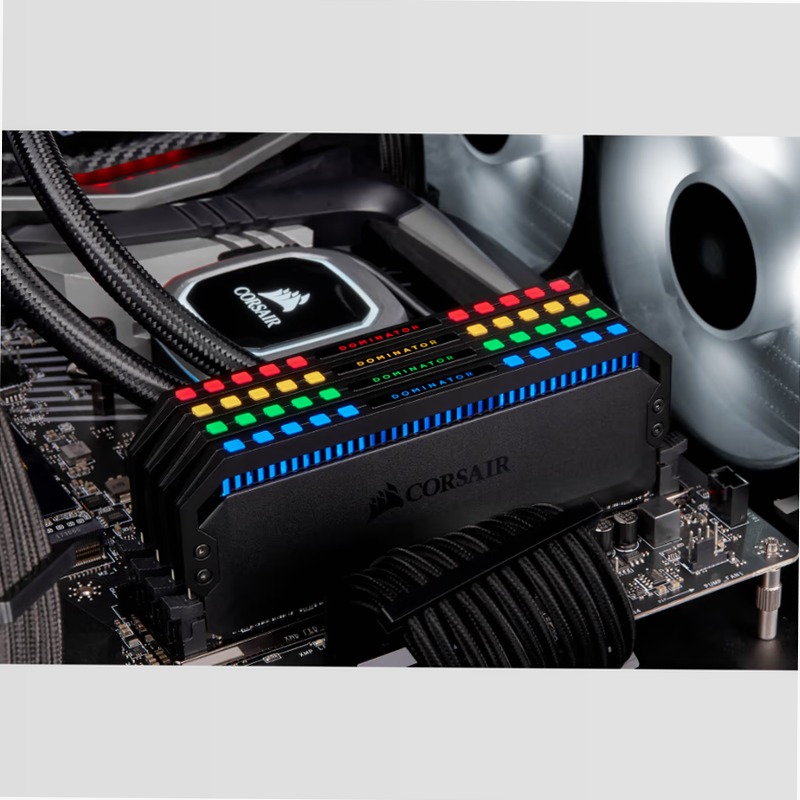 CORSAIR DOMINATOR® PLATINUM RGB 32GB