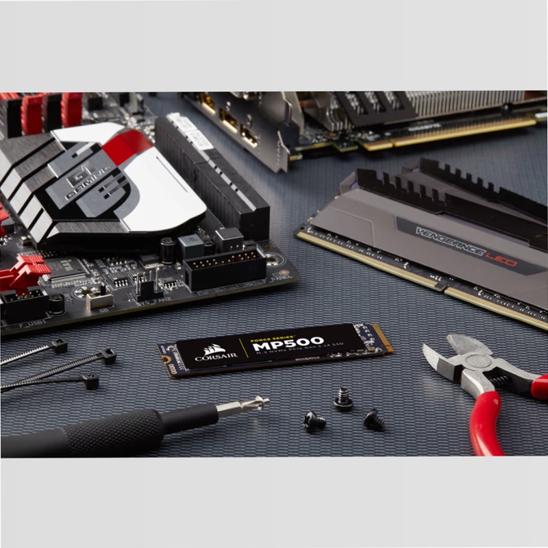 SSD Force Series™ MP500 M.2 - 240 GB