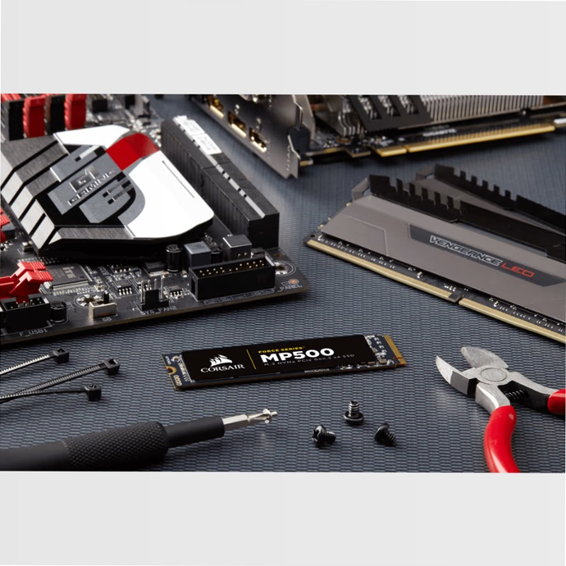 SSD Force Series™ MP500 M.2 - 240 GB