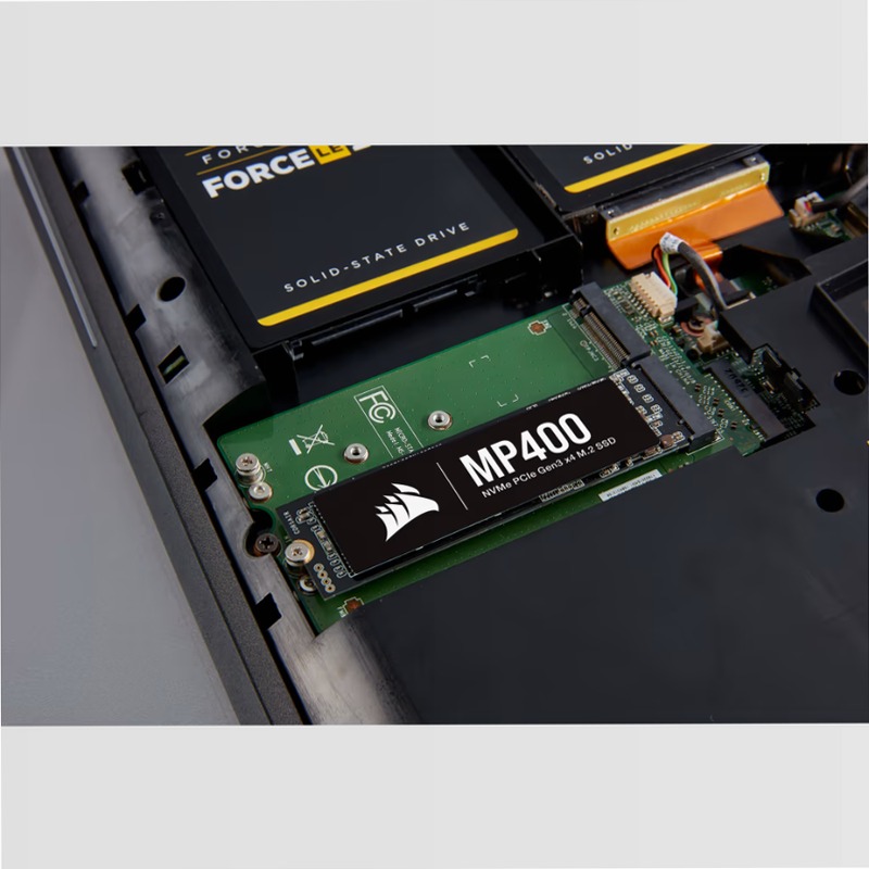 Unità SSD M.2 PCIe NVMe MP400 da 2 TB