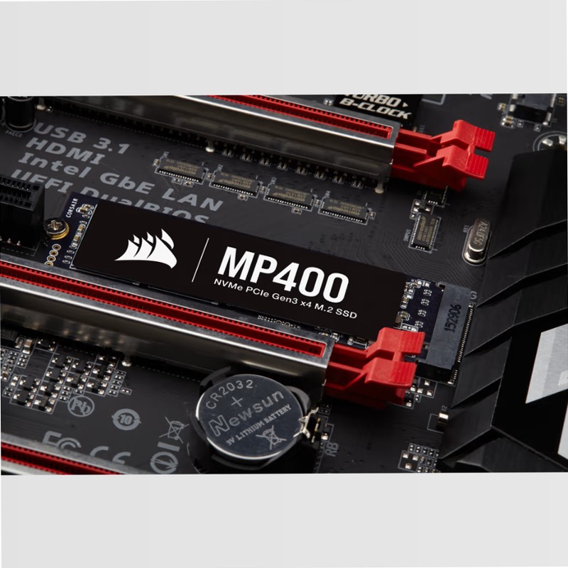 Unità SSD M.2 PCIe NVMe MP400 da 2 TB