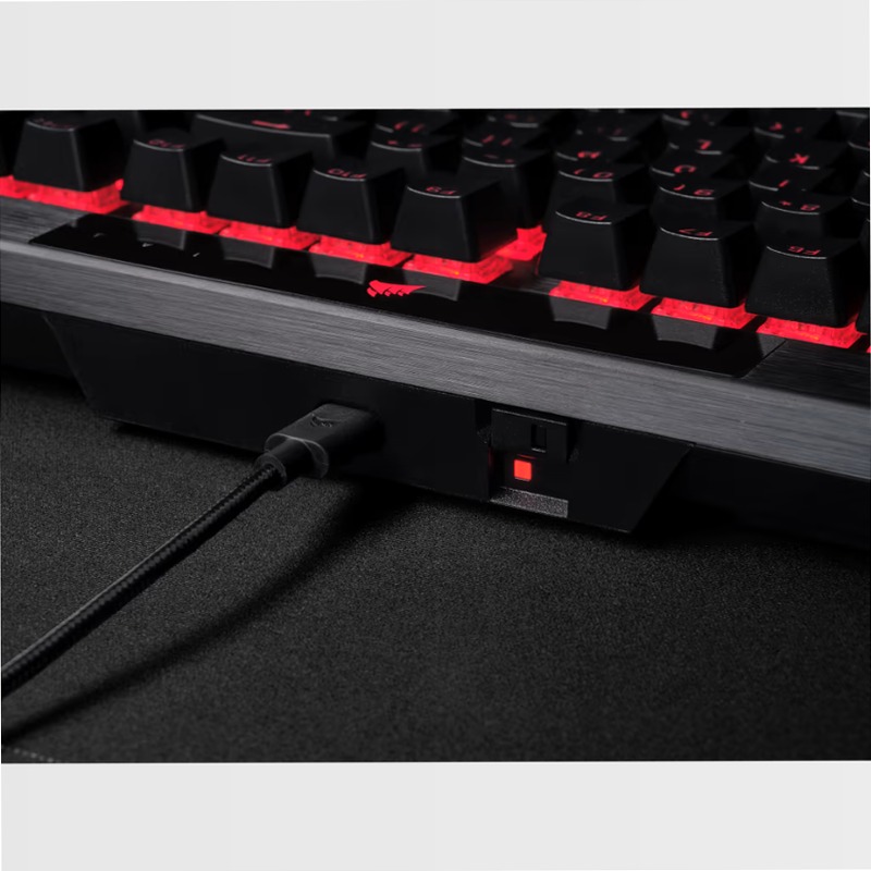 Tastiera Gaming K70 RGB PRO