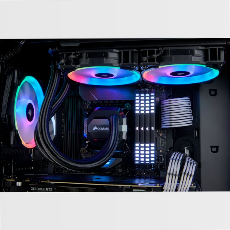 Ventola LL120 RGB da CORSAIR