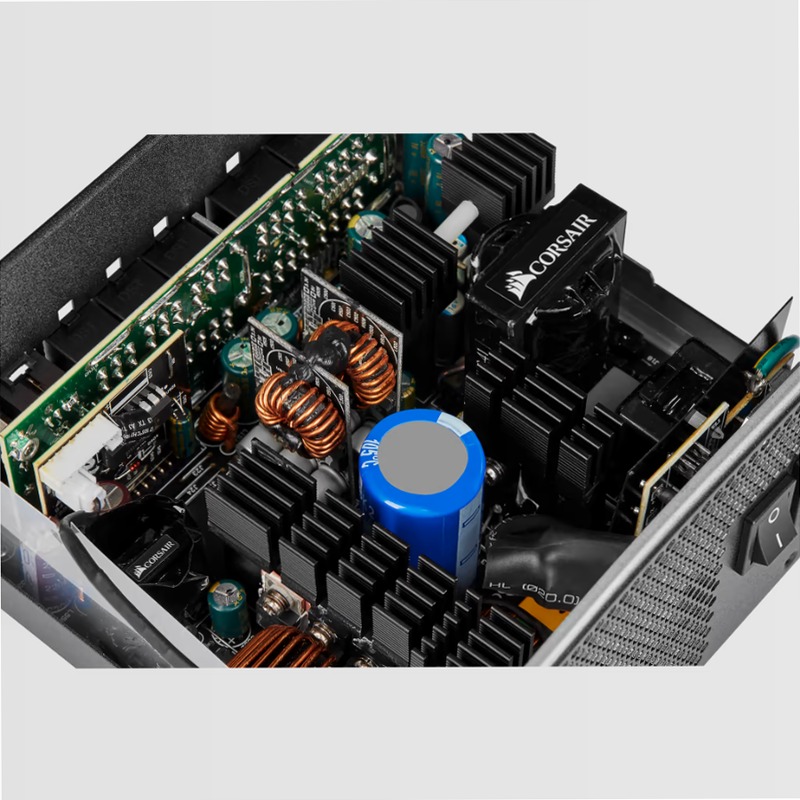Alimentatore RGB CX650F — 80 PLUS Bronze