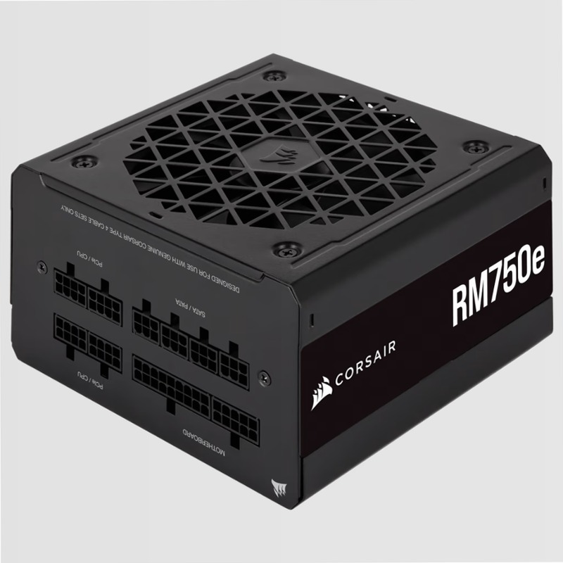 Alimentatore ATX RMe Series™ RM850 interamente modulare e a bassa rumorosità