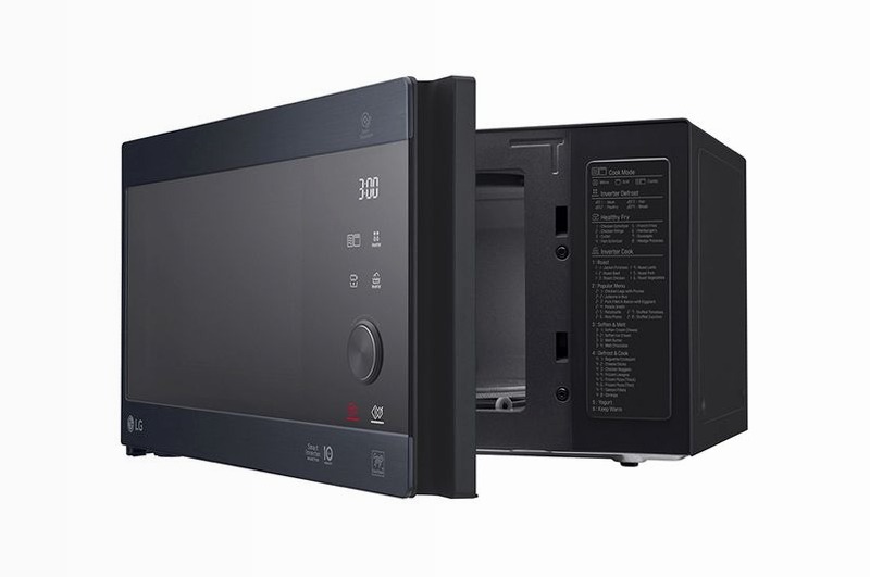 Frigorifero Side-by-Side Classe D 635L + Microonde NeoChef 1000W Acciaio Side by Side 635lt Libera