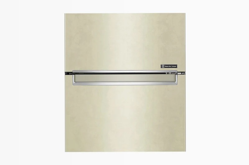LG Frigorifero Smart Combinato Classe energetica E Maniglie integrate Display esterno LED 419lt