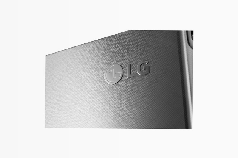 LG Frigorifero Combinato -10% Maniglie integrate Display interno LED finitura Inox Saffiano A 343lt