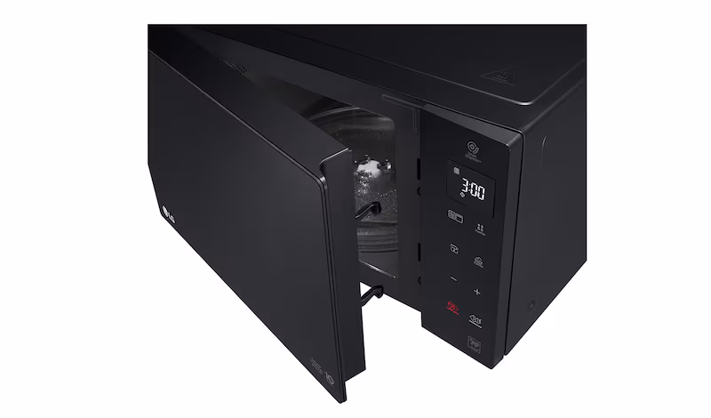 Microonde LG 25 Litri - Grill e Frittura Leggera Nero