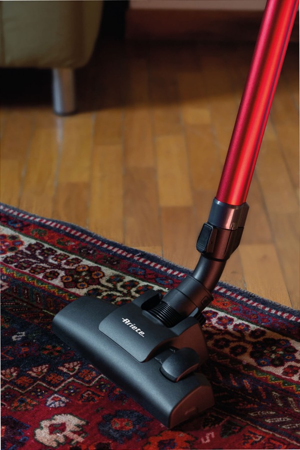 Scopa elettrica Handy Force One RBT Ariete 2358 Rosso