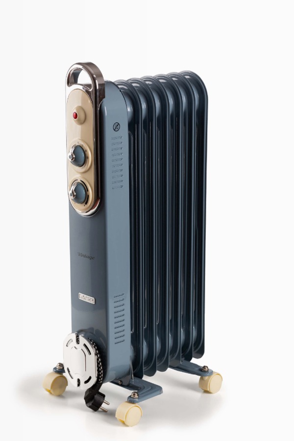 Radiatore a olio 7 elementi Ariete 8250 Celeste