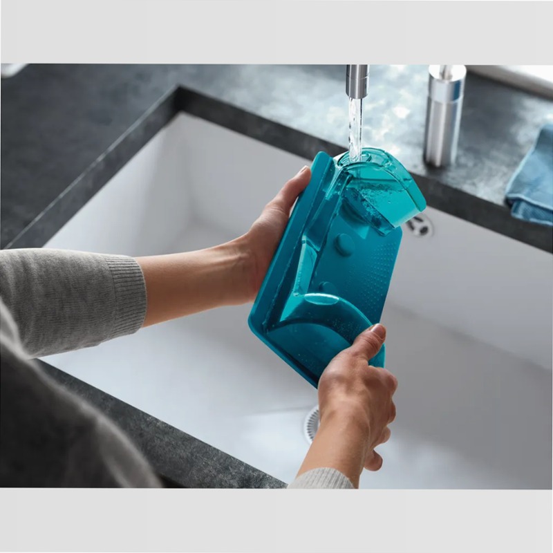 Scopa Philips PowerPro Aqua: Aspira e Lava in Un Sogno! A Grigio