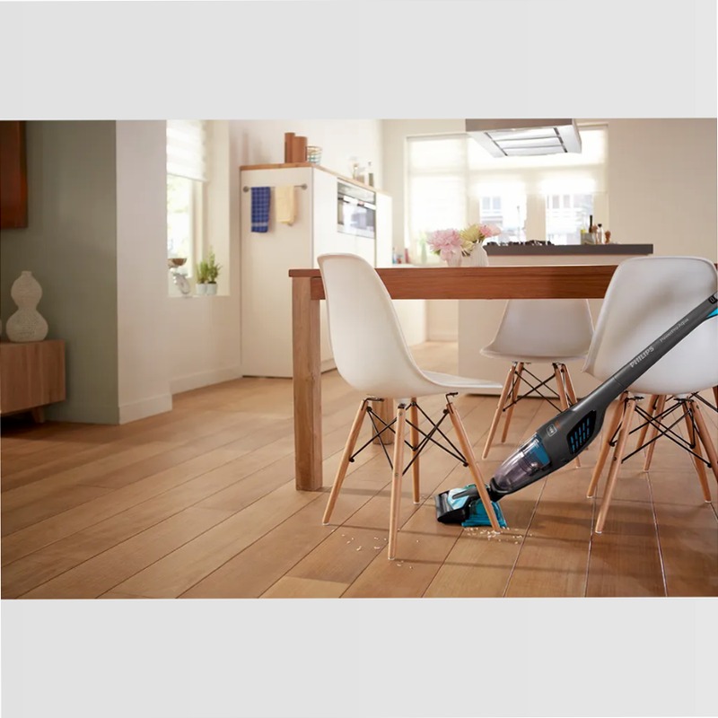 Scopa Philips PowerPro Aqua: Aspira e Lava in Un Sogno! A Blu