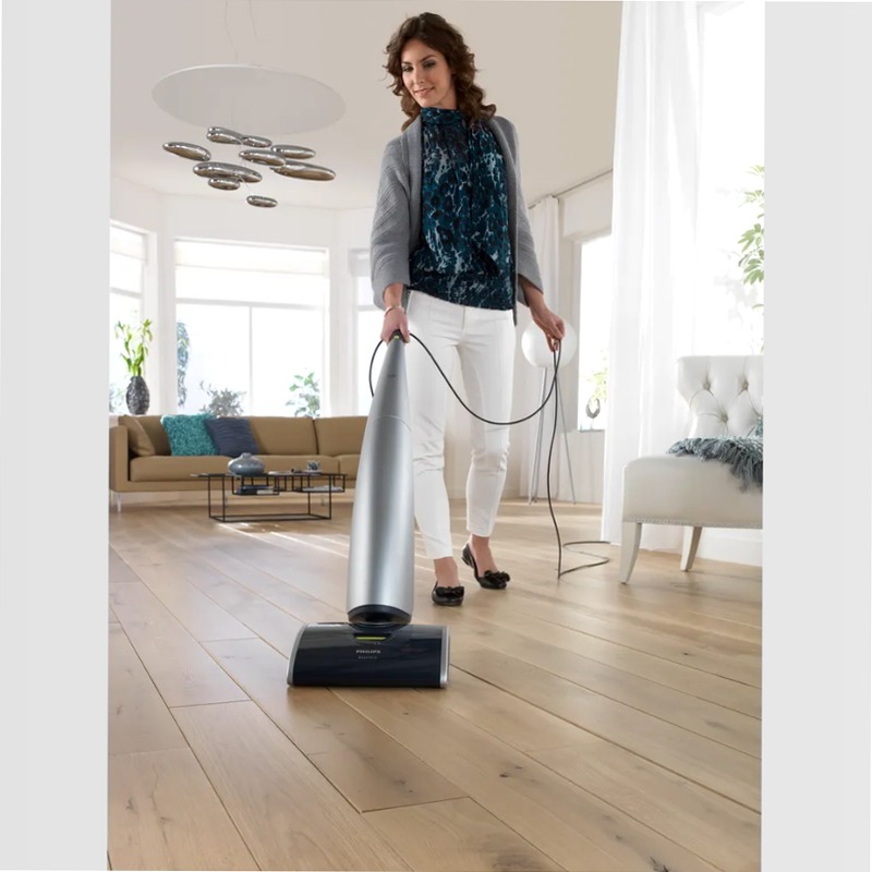 AquaTrio Philips: Aspira, Pulisci e Asciuga in Unico Passaggio 0.65lt 500W
