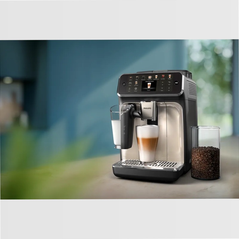 Serie 5500 LatteGo Macchina da caffè automatica Beige 1.8lt 15bar