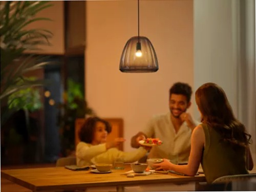 Sferetta - Lampadina connessa E14 Philips Hue P45