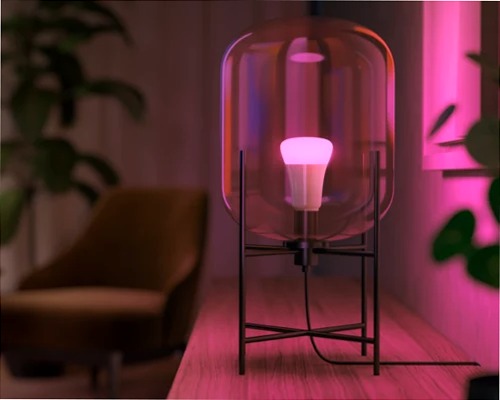 A60 - Lampadina connessa E27 - 800