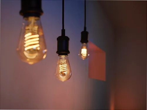 ST64 Edison - lampadina connessa E27